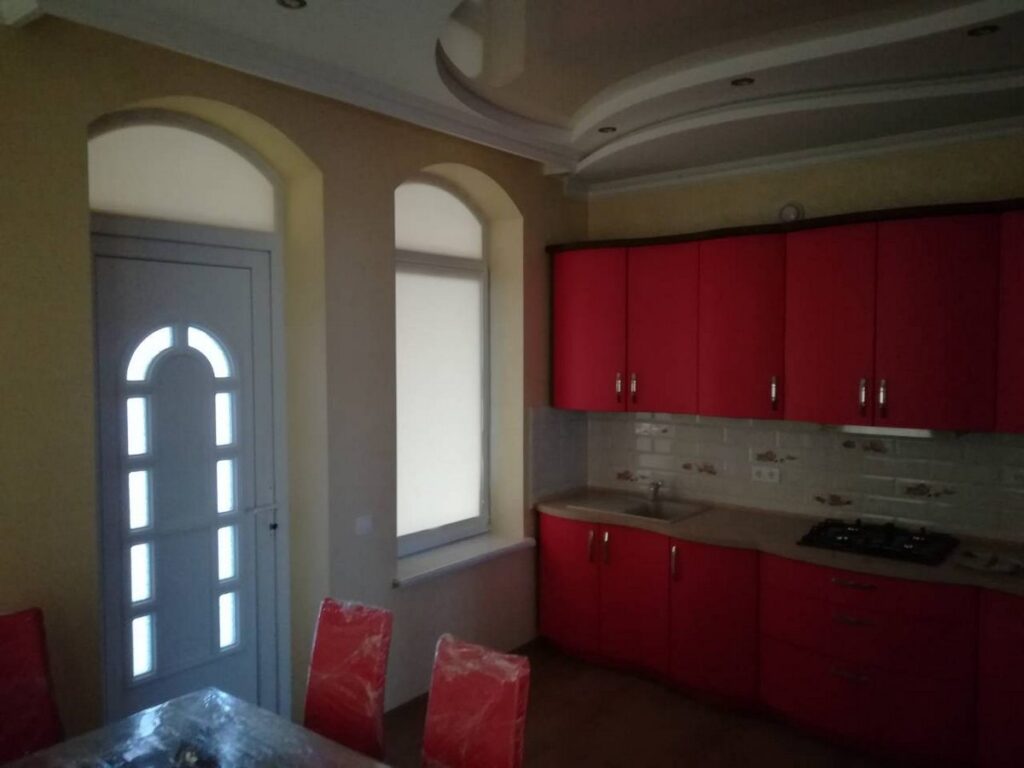 img c03f27f4726cf178db915a669e535bd3 v