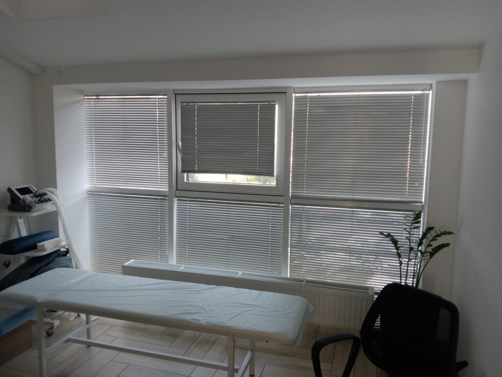 Горизонтальні Офіс