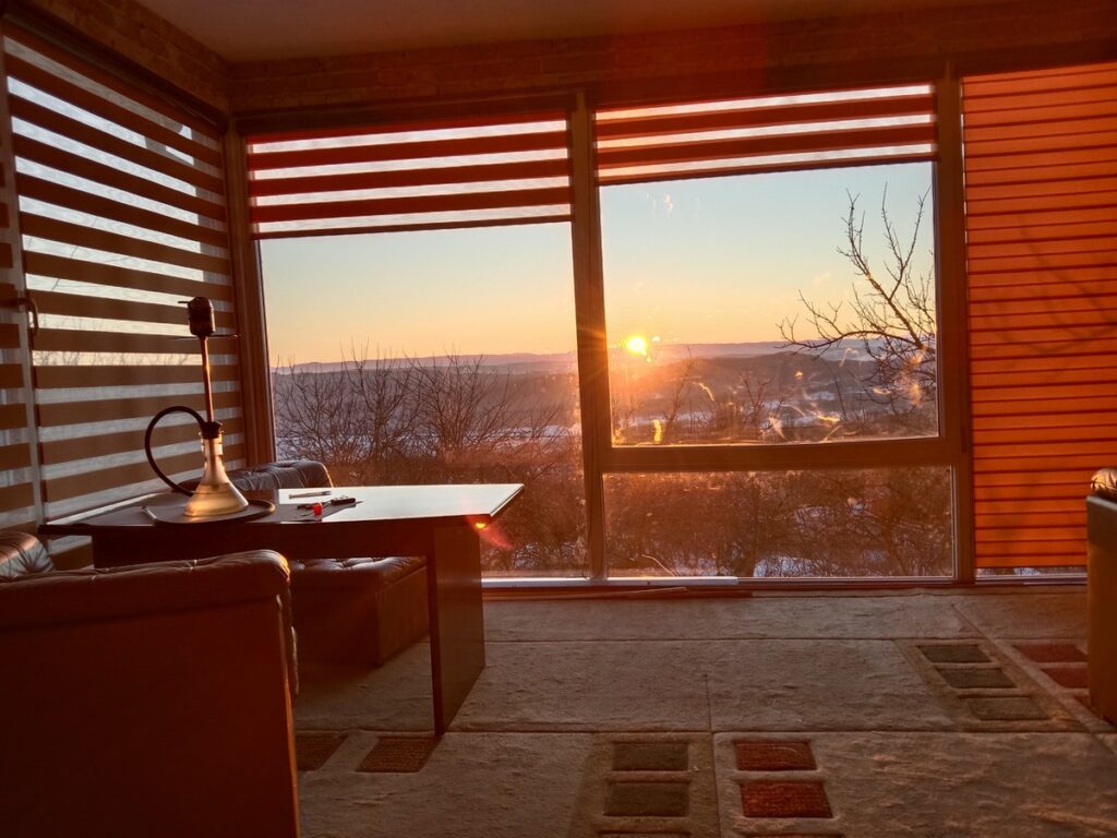 Пезаж с Жалюзі